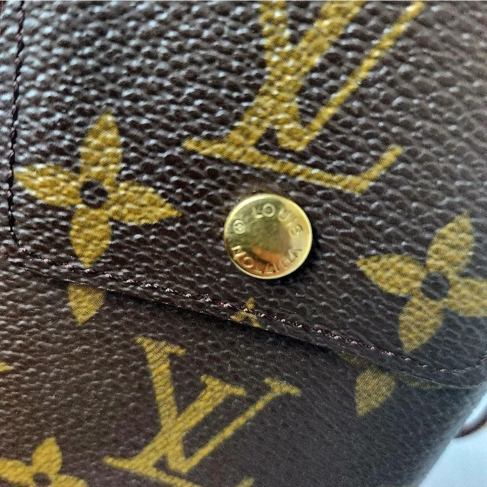Louis Vuitton authentic new